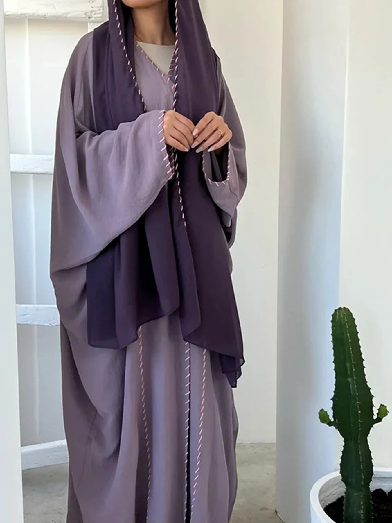 Muslim Women Abaya with Scarf  - Embroidery Kaftan recension och pris